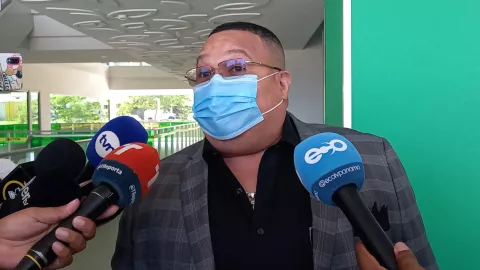 Gastos de movilización no forman parte de los ingresos de un alcalde, señala Alex Lee, de la Asociación de Alcaldes