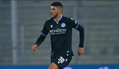 Andrés Andrade sigue mostrándose y dejando buenas senciones en el empate de Arminia