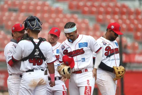 Astronautas no pueden con los Magallanes de Venezuela en la Serie del Caribe