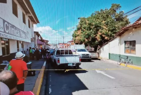 Encuentran hombre colgado y en estado de descomposición cerca a parque de Chitré 
