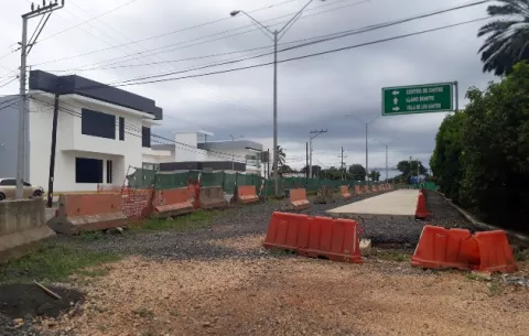 Paralización de obras provoca el cierre del 70% de los negocios en Chitré, aseguran comerciantes