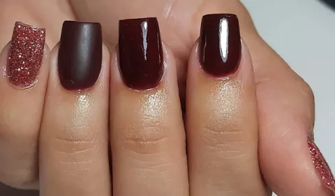 Beneficios del 'dip powder ', sistema de esmaltado permanente, para las uñas