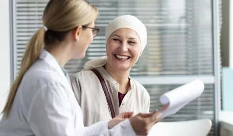 Campaña contra el cáncer: Un llamado a reducir la desigualdad y mejorar el acceso a los servicios oncológicos 