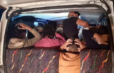 Seis personas aprehendidas y 26 nicaragüenses rescatados durante la “Operación Caminante” en Chiriquí