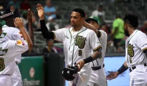 Estrellas Orientales, de Otero y Bethancourt, obligados a ganar ante Gigantes del Cibao