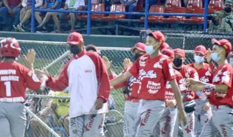 Coclé y Oeste son líderes; Wood al frente del bateo