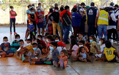 Conflicto entre guerrillas se extiende por la frontera colombo venezolana