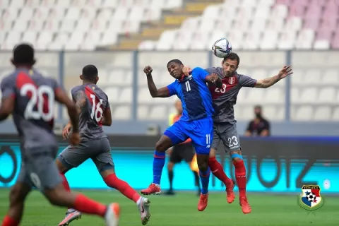 Panamá con un justo empate ante Perú en Lima