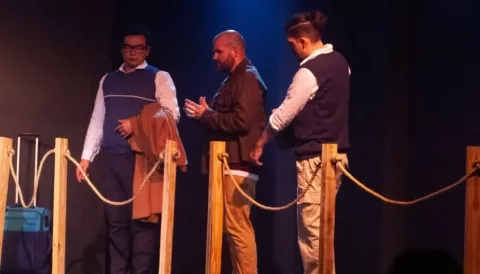 Teatro: 'Cuerdas', un viaje de recuerdos entre risas  