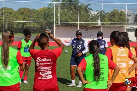  Selección Femenina Sub-20 de Panamá con amistoso ante Nicaragua.
