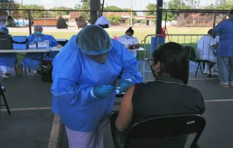 A partir de este martes habilitan dos nuevos centros de vacunación en Chitré 