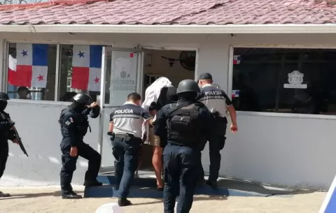 Condenan a más de seis años de cárcel a cuatro de los 35 detenidos en la ‘Operación Invasión’ en  Panamá Oeste