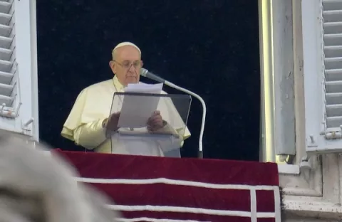 El papa: Los padres migrantes son mis héroes