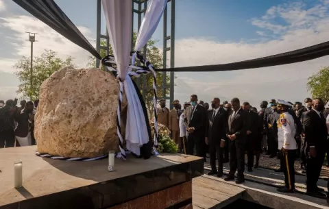 Haití sigue llorando sus muertos a 12 años del devastador terremoto