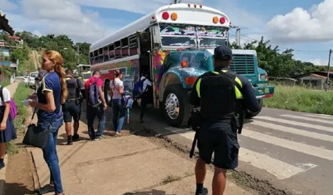 Transportistas utilizan 575,970 dólares con 26 centavos en bonos de combustible