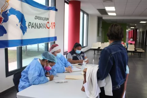 Región Metropolitana de Salud está concentrada en promover la vacunación y no en tomar medidas coercitivas 