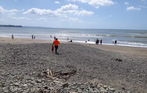 Extranjero se ahoga en playa Santa Catalina de Veraguas; hay dos desaparecidos