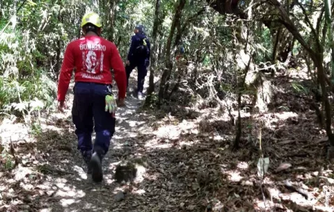Buscan a cuatro personas desaparecidas en el Volcán Barú