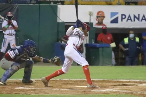 Chiriquí deja en el terreno a Metro y se puso a un juego de la final del béisbol juvenil