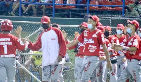 Coclé contra Chiriquí; Darién ante Panamá Este abren sus series en el béisbol juvenil
