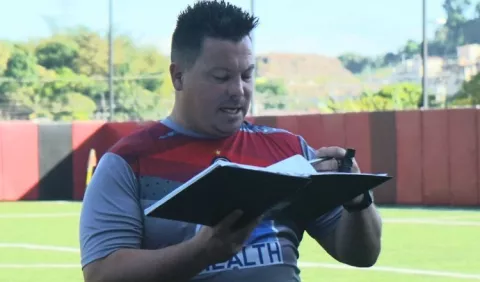 Tauro y Sporting salen con sus estrategias por el triunfo en el inicio de la LPF