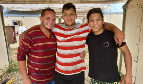 El amor de tres hermanos venezolanos, que buscan conquistar el gran  'sueño americano'