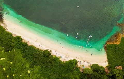 Alcaldes rechazan aumento en tarifas de ingreso a áreas protegidas; cuestionan capacidad de MiAmbiente