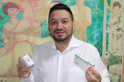 Solución a alto costo de medicamentos es impostergable