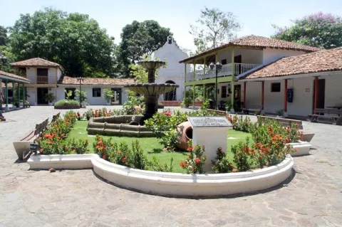 Alcaldía de Panamá convocará licitación para remodelar Centro Turístico Municipal Mi Pueblito