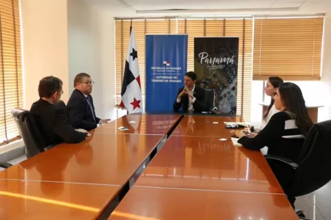 Panamá busca incrementar demanda de pasajeros europeos