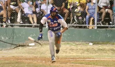 Potros de Panamá Este y Oeste no se pueden confiar en las semifinales del béisbol juvenil