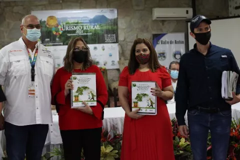 Turismo rural panameño recibe inyección de la mina