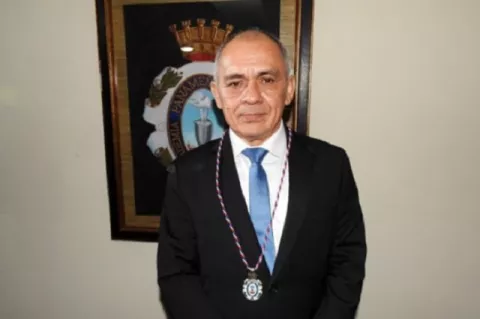 Comunicadoras acusan al profesor Rafael Candanedo de acoso a través de redes sociales