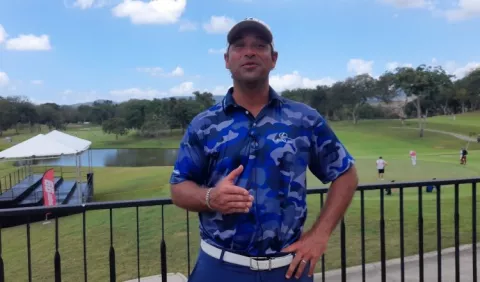 El campo enamora y el calor agobia a los golfistas en el Panamá Championship
