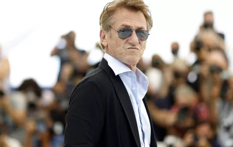 Sean Penn graba un documental en Ucrania durante la invasión rusa