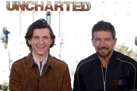 Tom Holland y Antonio Banderas triunfan en los cines de Estados Unidos con 'Uncharted'