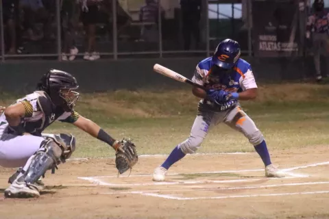 Jay Wood  es elegido como Jugador Más Valioso en el béisbol juvenil