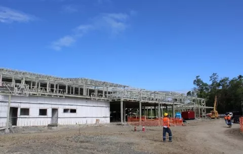 Construcción del nuevo hospital de Almirante registra un avance del 26%