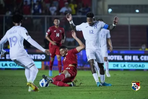 Panamá empata ante Honduras y complica su camino a Catar 2022
