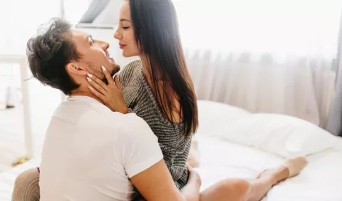 Beso de Singapur: Práctica sexual placentera