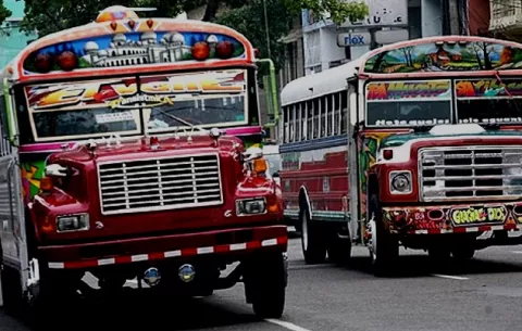 Realizan audiencia preliminar por caso de compensación de buses 'diablos rojo'; hay 543 imputados