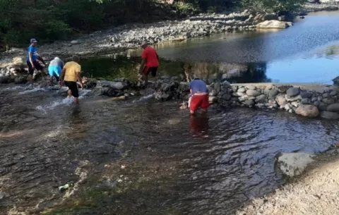 Municipio de Chame destruye represas ilegales en el corregimiento de Sorá