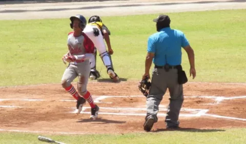 Panamá Metro y Coclé disputan la final del béisbol Sub-15