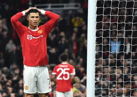 Cristiano Ronaldo y Manchester United quedan fuera de la Champions