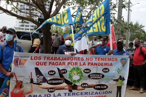 Trabajadores de tierra de Copa ante una inminente huelga desde el viernes
