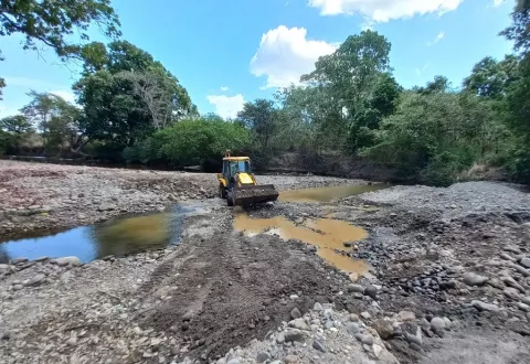 Idaan represa el río Chame para mantener operaciones en planta potabilizadora