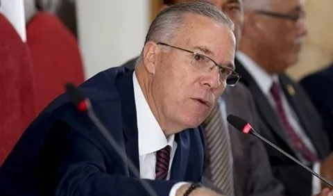 Gastos de consultorías deben de 'eliminarse'  del  Gobierno nacional
