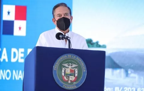 Laurentino Cortizo firmará decreto que reglamenta compra de medicamentos por desabastecimiento crítico