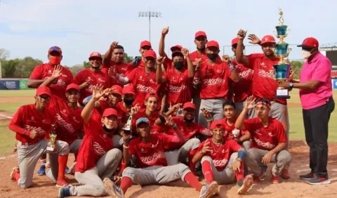 Panamá Metro levanta el título en el béisbol Sub-15