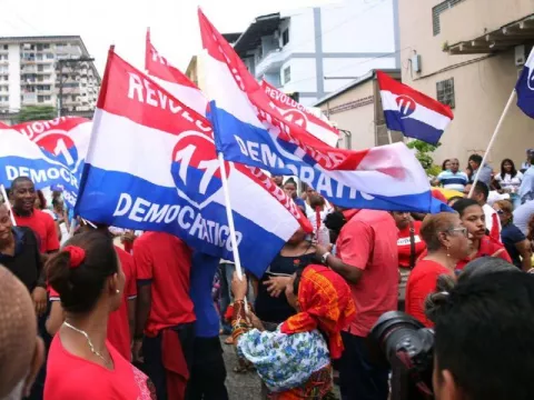 PRD se juega salir fortalecido o dividido del Congreso de mayo próximo